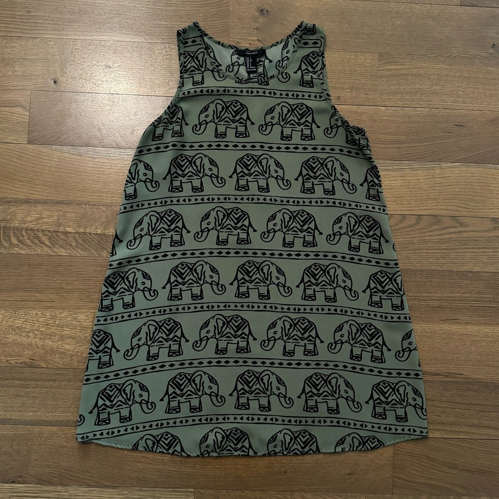 Forever 21 Elephant Print Swing Dress Size Small